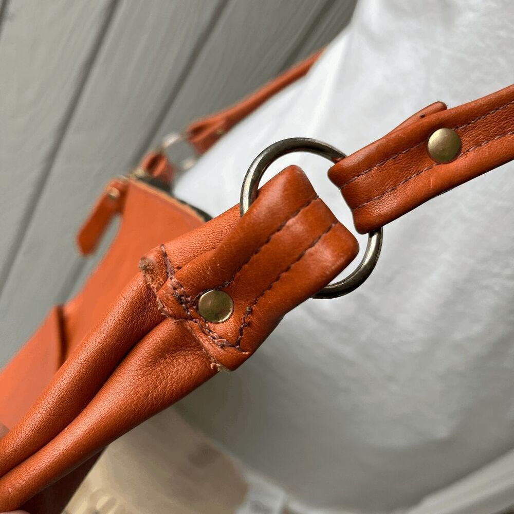 VTG Cognac Orange Full Grain Leather Crossbody Bag Adjustable Strap Handmade - Picture 6 of 12